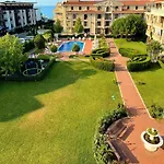 דירה Nancy Sea Escape - Pool & Sea View