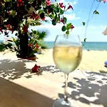 דירה Nancy Sea Escape - Pool & Sea View *