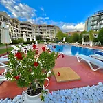 Nancy Sea Escape - Pool & Sea View