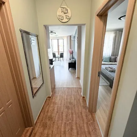 Lägenhet Nancy Sea View